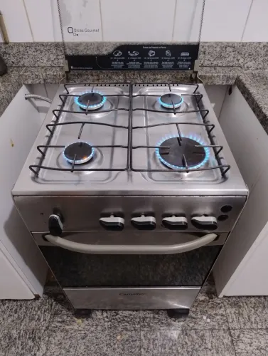 Fogão esmaltec 4 bocas, com forno