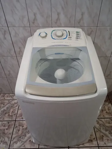 Máquina de Lavar Eletrolux 10kg Modelo (LTC-10)