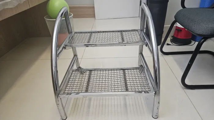 Escada de consultório/ fisioterapia