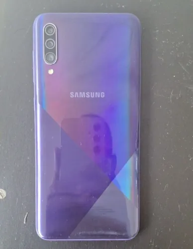 Samsung Galaxy A30s ( Com TV Digital e tela em excelente estado ) - Ideal para reserva