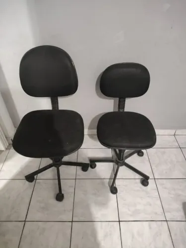 2 Cadeiras de Escritório + TV 14"