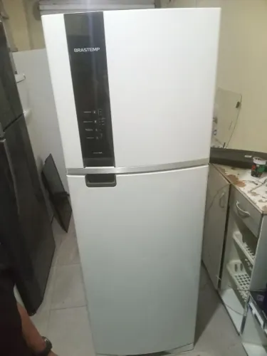 Geladeira Brastemp frosfree ótimo estado 