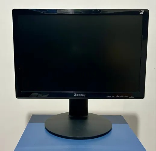 Monitor Itautec 19,5 polegadas VGA e DVI 