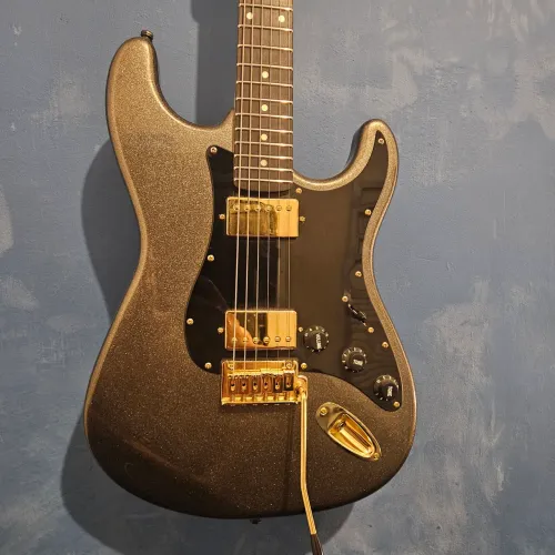 Guitarra Seizi Ronin Signature Maurício Meirelles