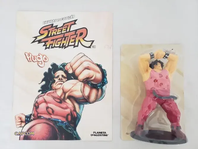 HUGO coleção Street Fighter Deagostini - Lacrado + Fascículo