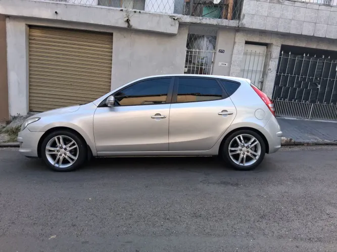 Hyundai I30 2.0 16V 145cv 5P Aut. 2011