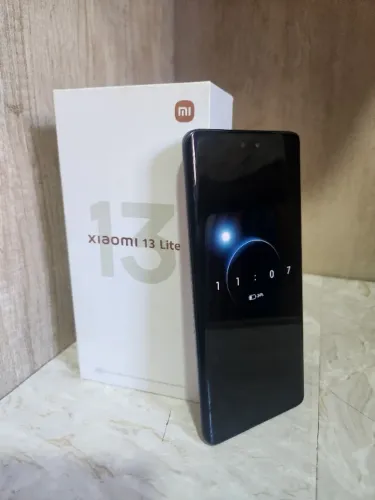 Xiaomi 13 Lite 256GB Preto - Conservadíssimo!