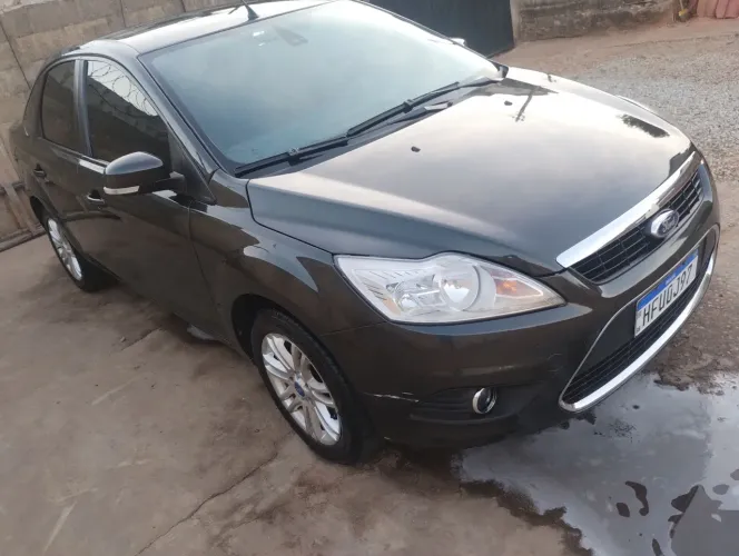 Ford Focus Sedan 2.0 16v/2.0 16V Flex 4P Aut. 2012