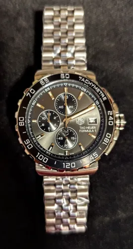 Relógio TAG HEUER Fórmula 1 Cronógrafo Quartz