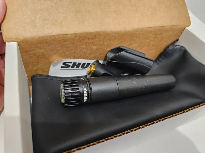 MICROFONE SHURE SM57
