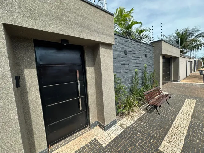 Vendo sobrado Alto Padrão na 604 Norte