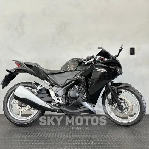 Honda CBR 250 R 2012 (Cod.: 7693)