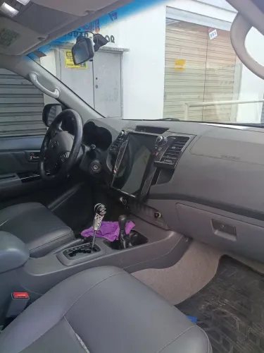 Toyota Hilux CD SRV D4-d 4X4 3.0 TDI Diesel AUT 2013