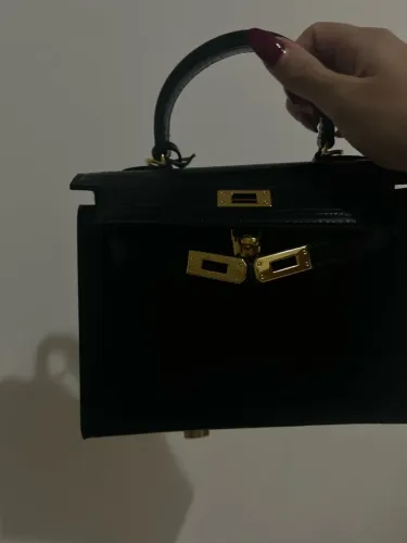 Bolsa de courinho - similar a mine Kelly