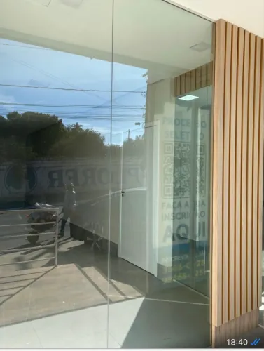 Fala comerciais no centro Luziânia