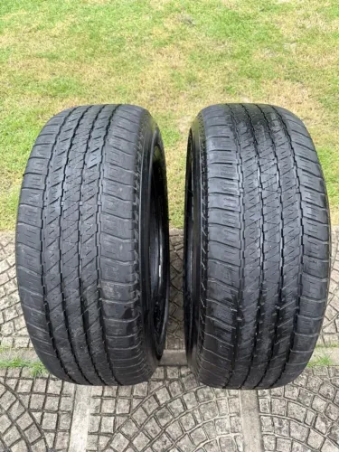 Par de Pneus aro 18 Bridgestone e 1 roda 18 Hilux srx 