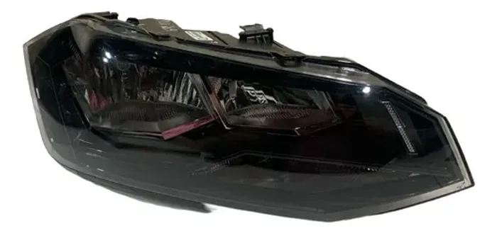 Farol Direito Volkswagen Virtus 2018 2019 2020 2021 2022 Direito/passageiro