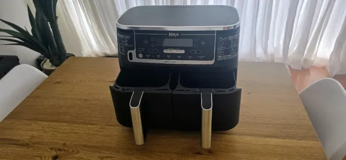 Fritadeira Eletrica (Air Fryer) Ninja - model DZ550 novíssima! - 127v