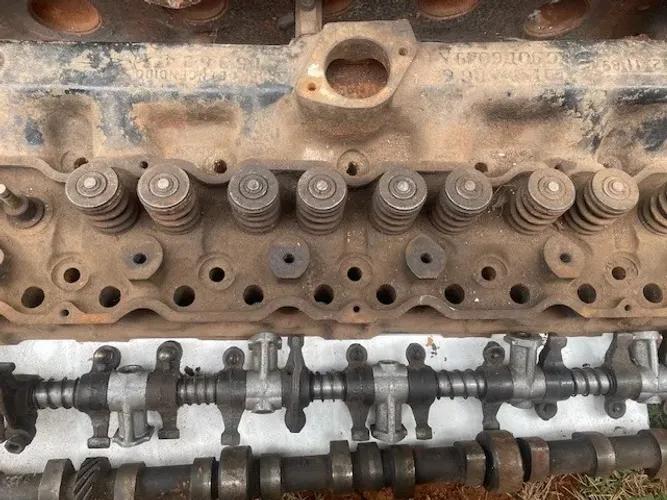 Motor Falcon 3.6 6 cilindros - motor parcial