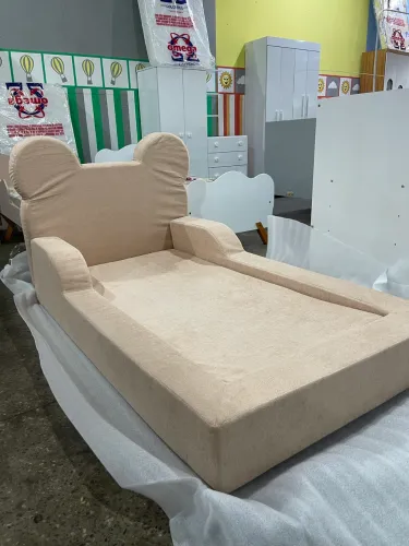 Cama montessoriana Urso juvenil