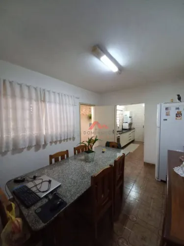 Casa com 3 dormitórios à venda por R$ 350.000,00 - Vila Belvedere - Americana/SP
