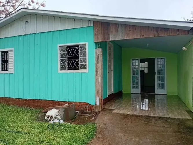CASA À VENDA NO BAIRRO SANTA CLARA - SANTO ÂNGELO/RS