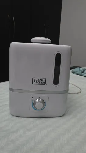 Umidificador Black and Decker quase zerado