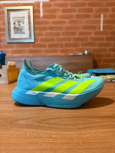 Tênis Adidas Adios Pro 4 Novinho (85km) tamanho 40