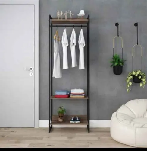 Vendo modulo de closet usado sem avarias 60 cm de largura 180 de altura.