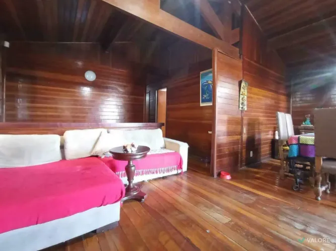 Casa 3 quartos à venda no Santa Lúcia