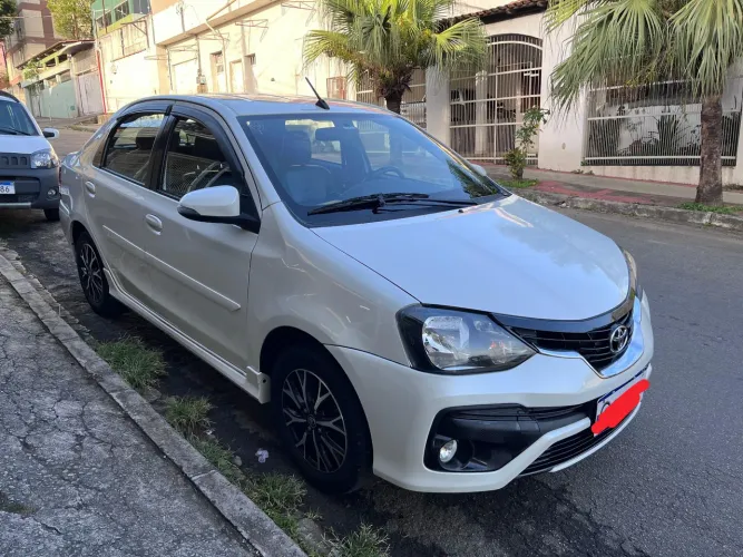 Toyota Etios Platinum Sed. 1.5 Flex 16V 4P Aut. 2019