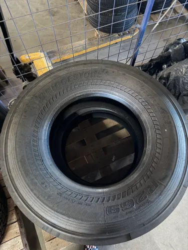 Pneu 295/80R22.5 Liso Bridgestone R269