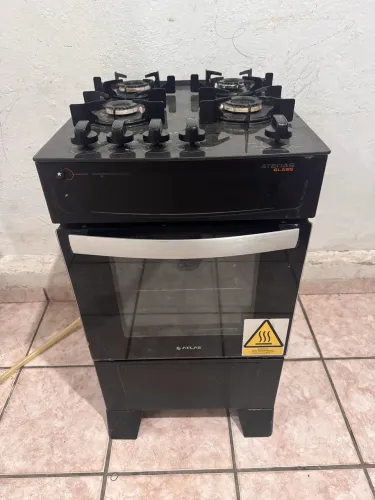 Fogão 4 Bocas Atlas Atenas Glass Mesa de Vidro Preto Bivolt