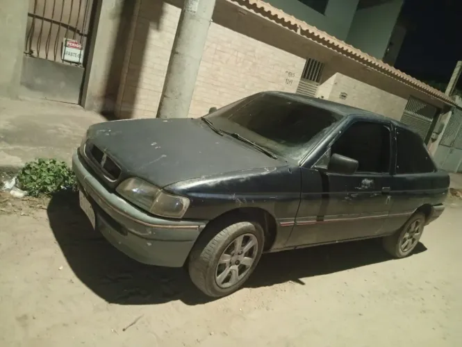 Ford Escort GL 1.6i / 1.6 (álcool) 1995