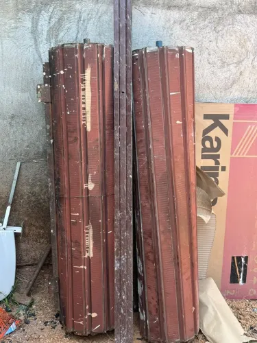 Porta De Aço Manual Para Loja - Porta De Enrolar 1300$ aberto a negociação 