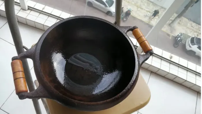Panela de Ferro " CACAROLA " pANELA MINEIRA