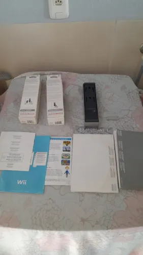 Base nintendo wii + manuais