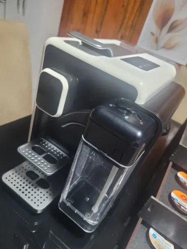 Cafeteira barista 3 corações