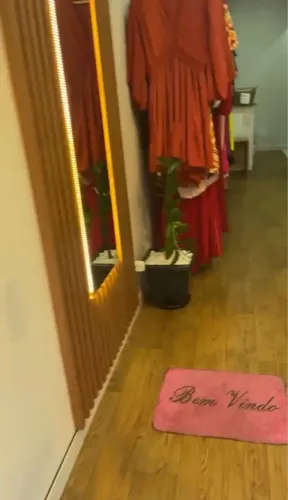 VENDO MÓVEIS PARA LOJA DE ROUPA