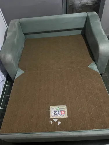 Vendo Sofá Cama Seminovo