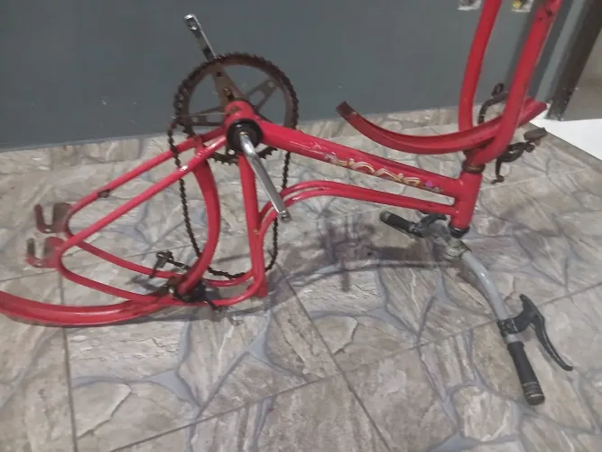 Quadro de bicicleta monark brisa aro 20 para seu projeto acompanhar pe de vela Duque 