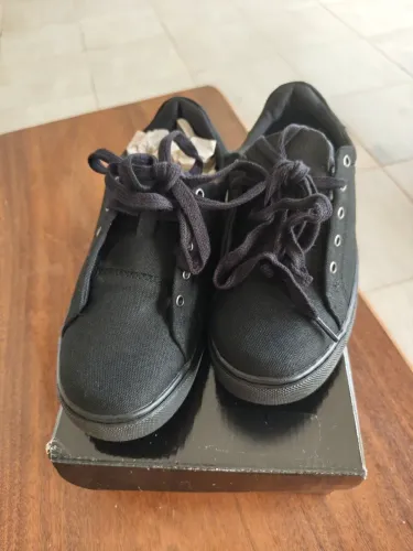 Tênis feminino preto