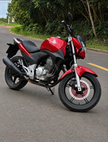 CB300R - 2011 *Abaixo da Fipe*