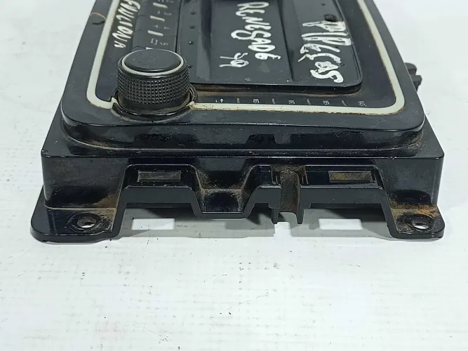 Rádio Para Peças Jeep Renegade 2016 2017 2018 2019 Á 2022