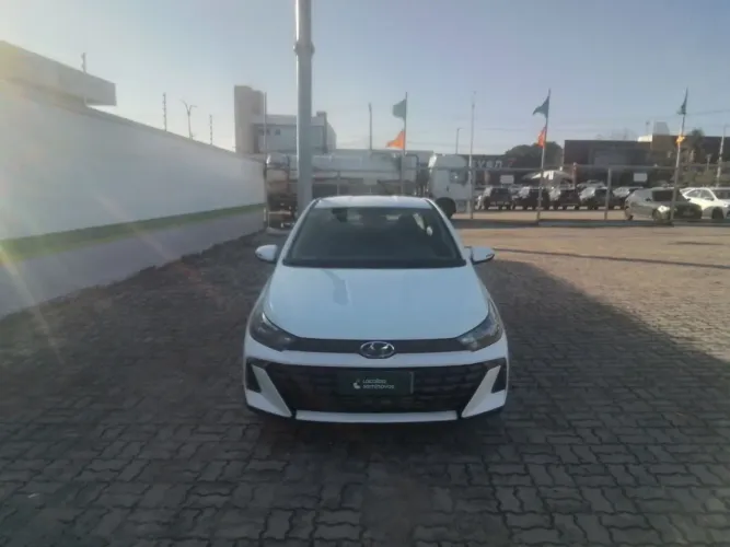 Hyundai HB20S Comfort Plus 1.0 TB Flex 12V Mec. 2025