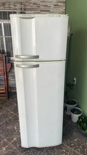 Geladeira eletrolux