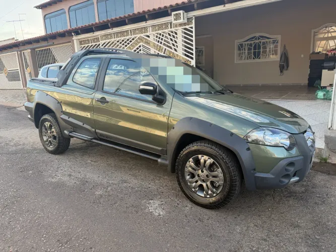 Fiat Strada Adventure1.8/ 1.8 Locker Flex CD 2011