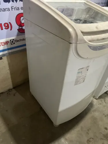 Vendo Máquina de Lavar 08 Kg 127v Funcionando 3 meses de garantia