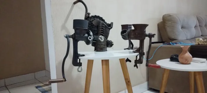 Conjunto de 4 moedores antigos
