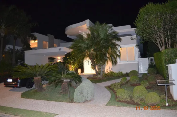 Sobrado à venda em Campinas, Alphaville Dom Pedro, com 3 suítes, com 278.52 m², Alphaville